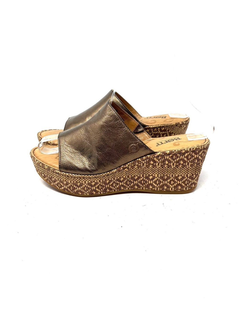 Born Sandals